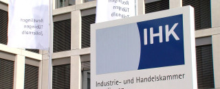 IHK Reutlingen Schild