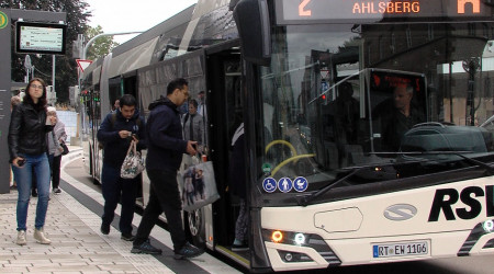 Bus im Reutlinger Stadtverkehr