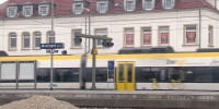 Zug am Bahnhof Metzingen
