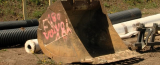 Hochwasserschutz T&uuml;bingen, Baggerschaufel