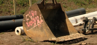 Hochwasserschutz T&uuml;bingen, Baggerschaufel