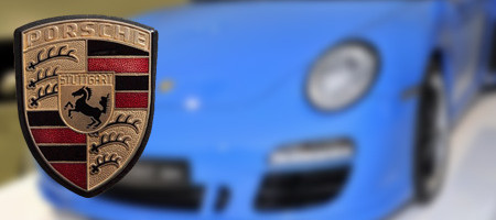 Porsche: PKW + Logo