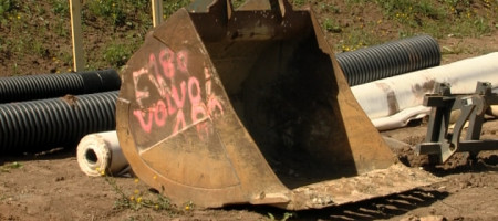Hochwasserschutz T&uuml;bingen, Baggerschaufel