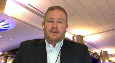 Andreas Gl&uuml;ck in Br&uuml;ssel