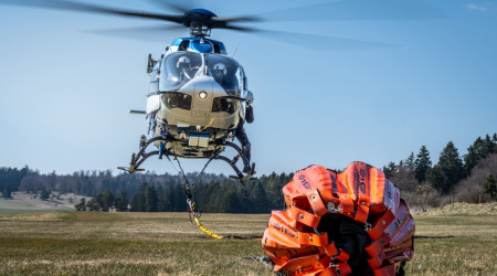 Helikopter und Bambi-Bucket