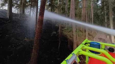 Spezielles L&ouml;schfahrzeug der Feuerwehr Reutlingen